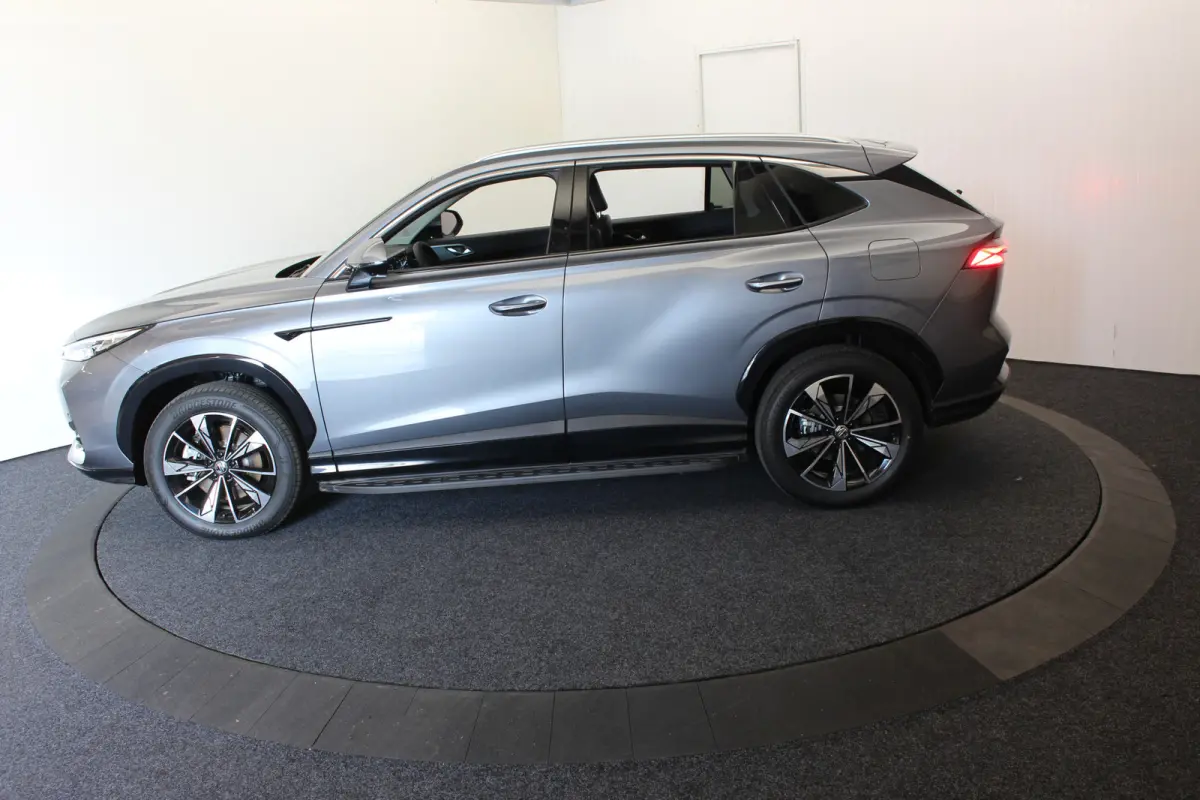 1.5 Luxury Nieuw! Vol Leder 360°Camera 100Km Elektrisch el aKlep+stoelen