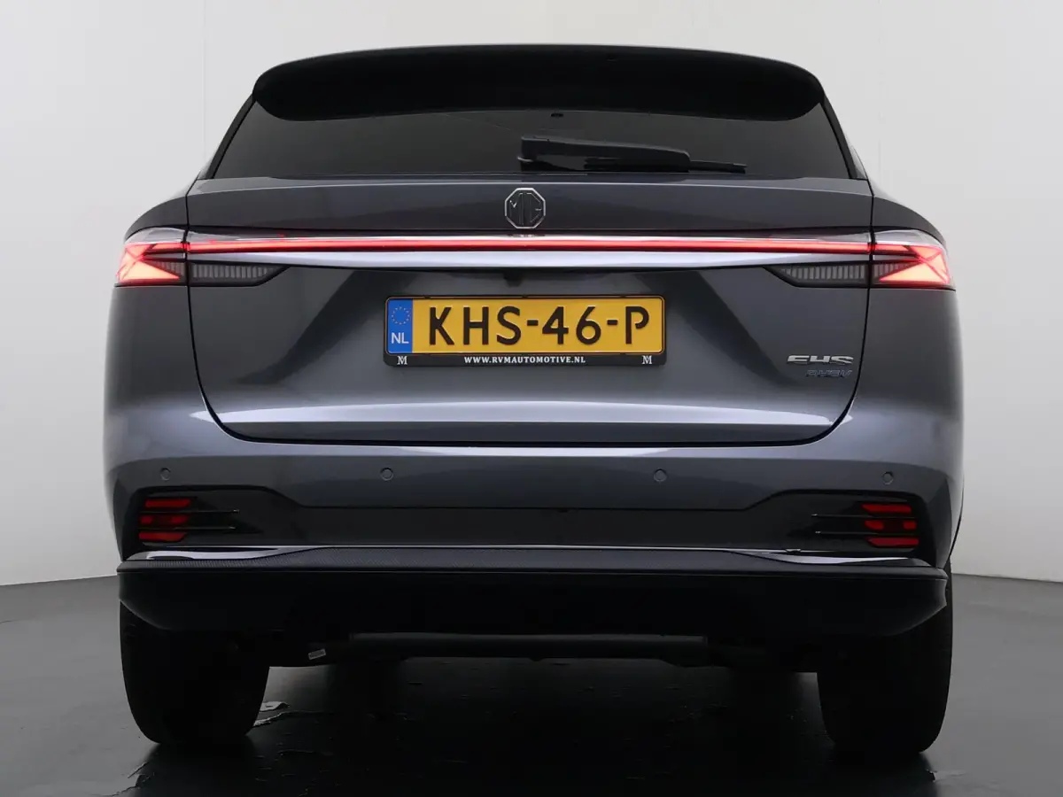 1.5 TGDI Luxury VAN: 39.900,- VOOR: 33.330,- UW HERFSTVOORDEEL: 6.570,- PLUG-IN HYBRIDE | 272PK NIEUWE AUTO | >1.000 KM TOTAAL BEREIK | 1E REGISTRATIE 03-2026 | 360° CAMERA | ELEKTRISCHE AC