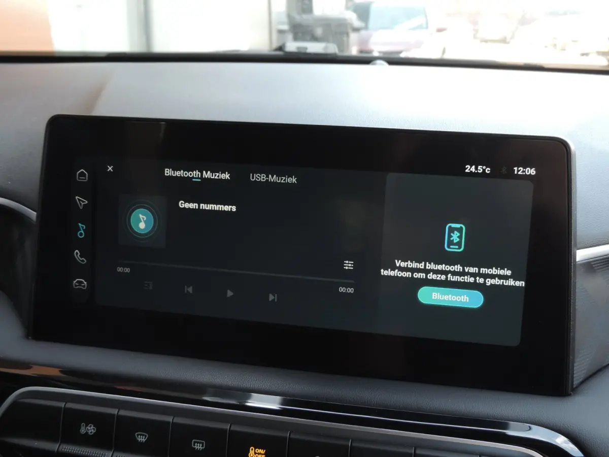 1.5 Hybrid+ Luxury AUTOMAAT 25.000km | NLauto | 1e Eig | ECC | 360Cam | Halfleer | LED kopl | Priv.glas | CarPlay