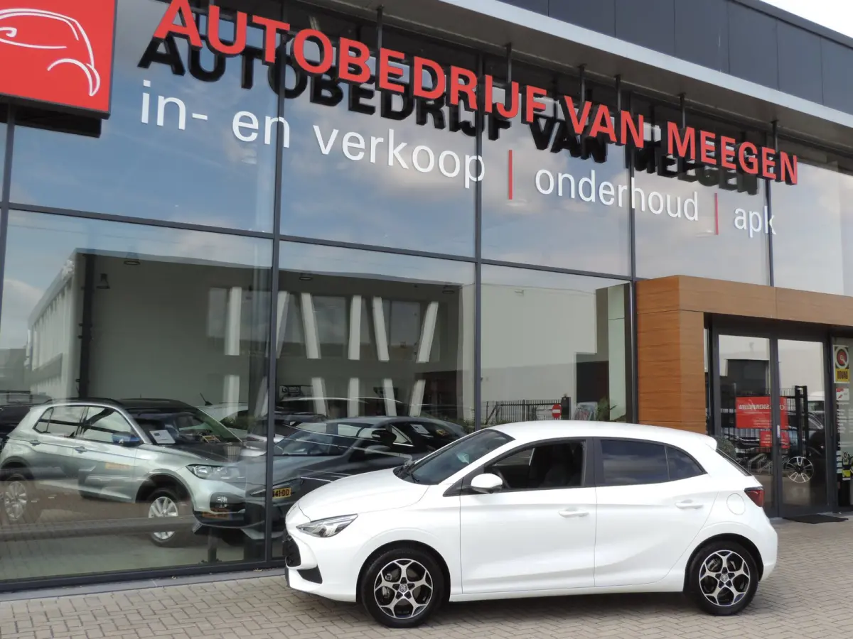 1.5 Hybrid+ Luxury AUTOMAAT 25.000km | NLauto | 1e Eig | ECC | 360Cam | Halfleer | LED kopl | Priv.glas | CarPlay