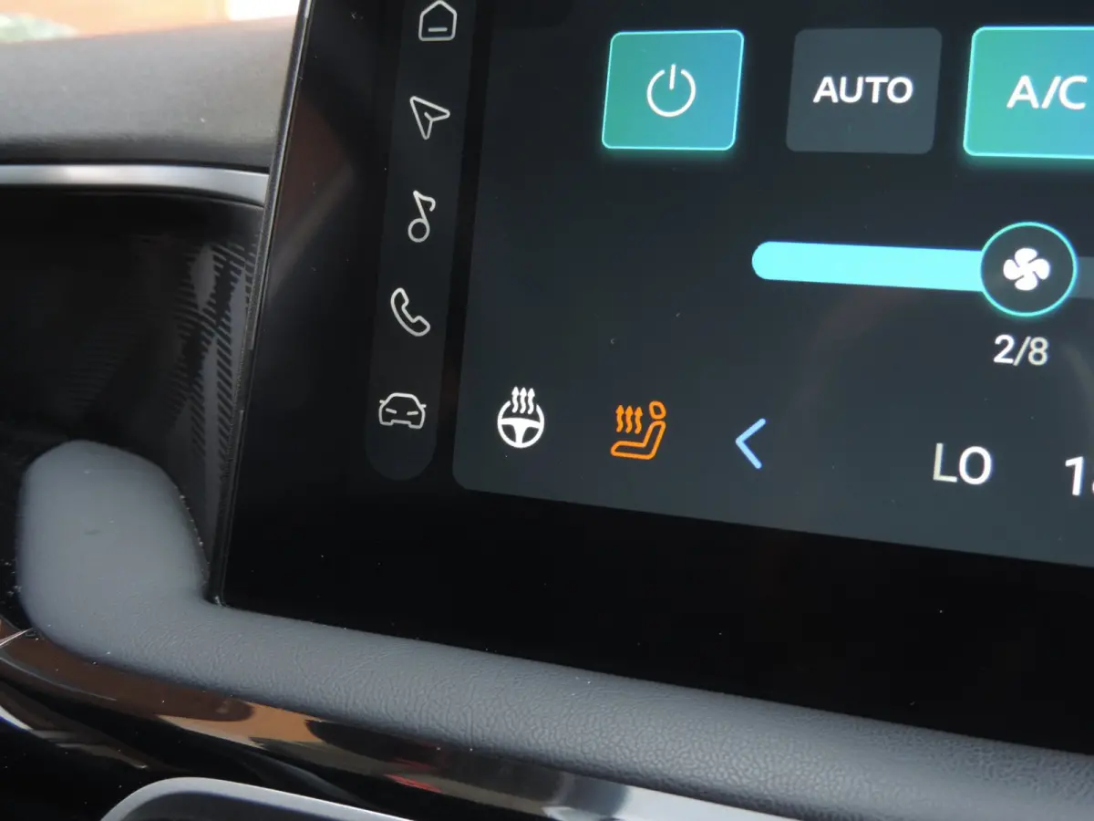 1.5 Hybrid+ Luxury AUTOMAAT 25.000km | NLauto | 1e Eig | ECC | 360Cam | Halfleer | LED kopl | Priv.glas | CarPlay