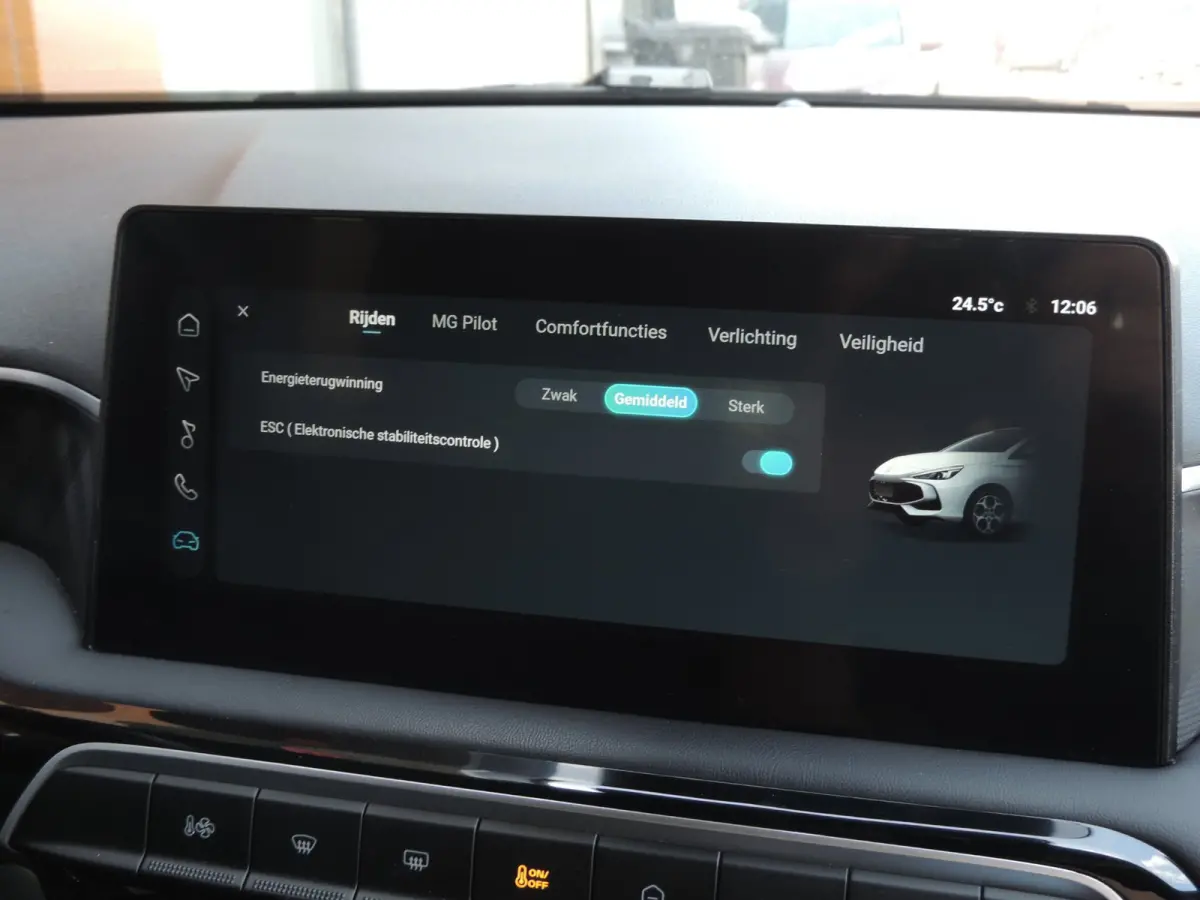 1.5 Hybrid+ Luxury AUTOMAAT 25.000km | NLauto | 1e Eig | ECC | 360Cam | Halfleer | LED kopl | Priv.glas | CarPlay