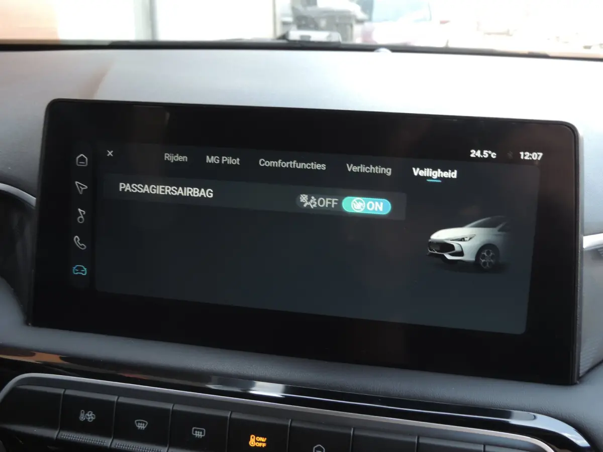 1.5 Hybrid+ Luxury AUTOMAAT 25.000km | NLauto | 1e Eig | ECC | 360Cam | Halfleer | LED kopl | Priv.glas | CarPlay