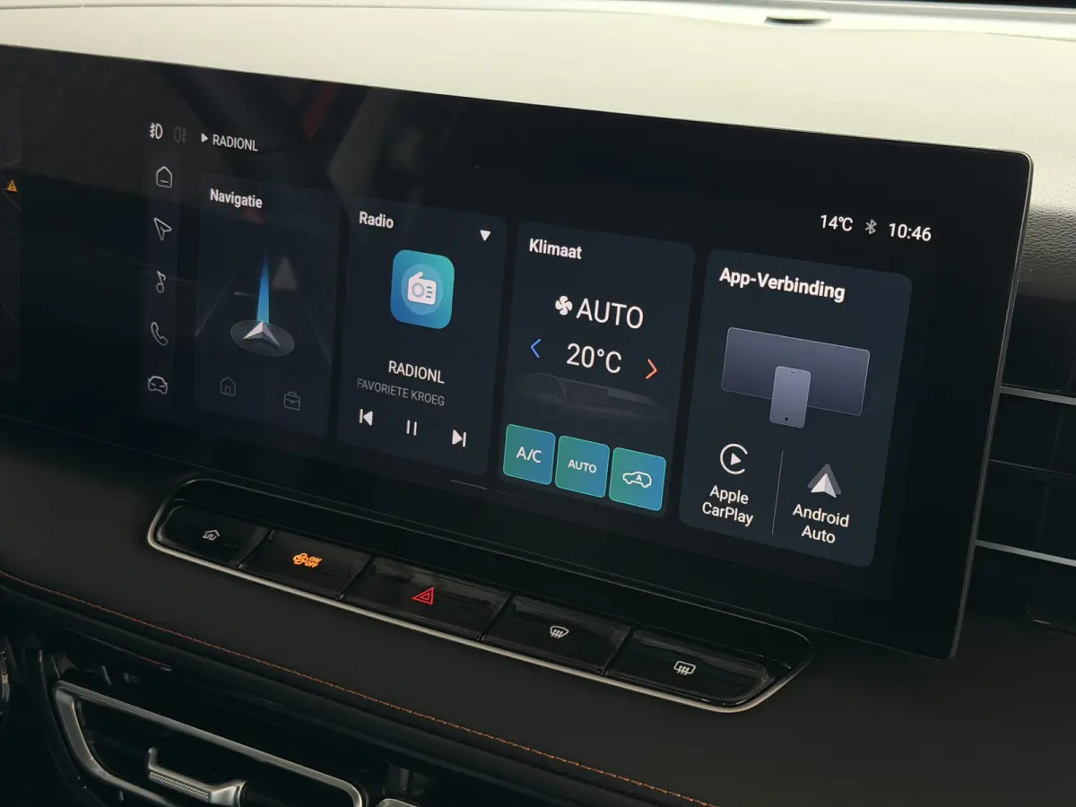 1.5 272PK ELEK/STOEL/KLEP CAMERA 19'LMV plug-in hybride