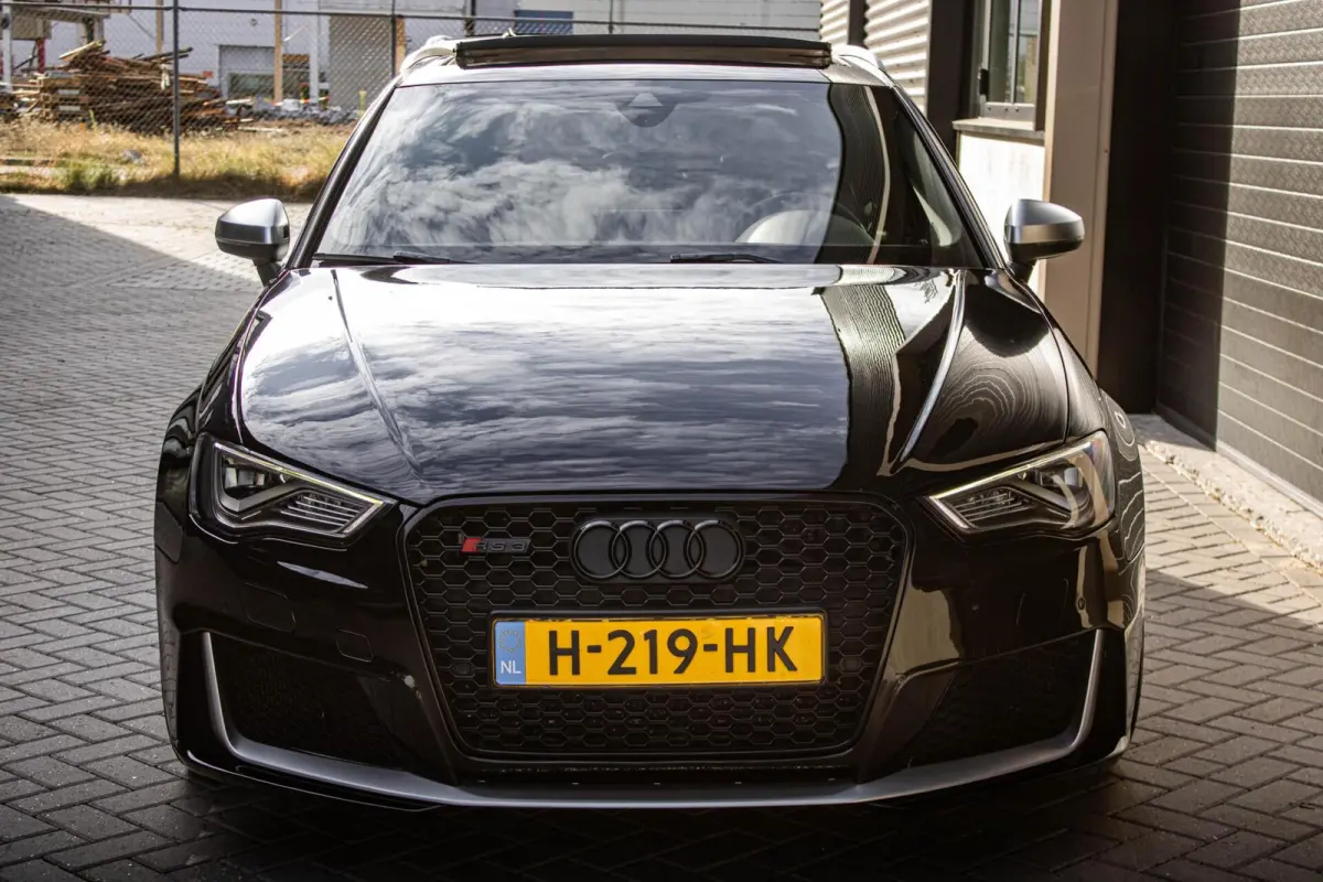 RS3 2.5 TFSI Quattro | PANO | LED | SCHAALSTOELEN | B&O | ROTOR | 5-CILINDER