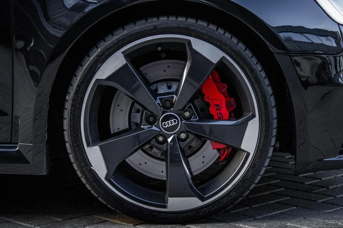 RS3 2.5 TFSI Quattro | PANO | LED | SCHAALSTOELEN | B&O | ROTOR | 5-CILINDER