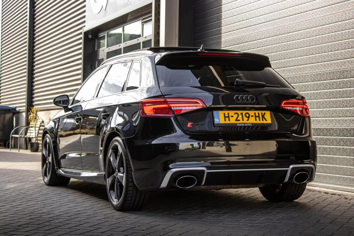 RS3 2.5 TFSI Quattro | PANO | LED | SCHAALSTOELEN | B&O | ROTOR | 5-CILINDER