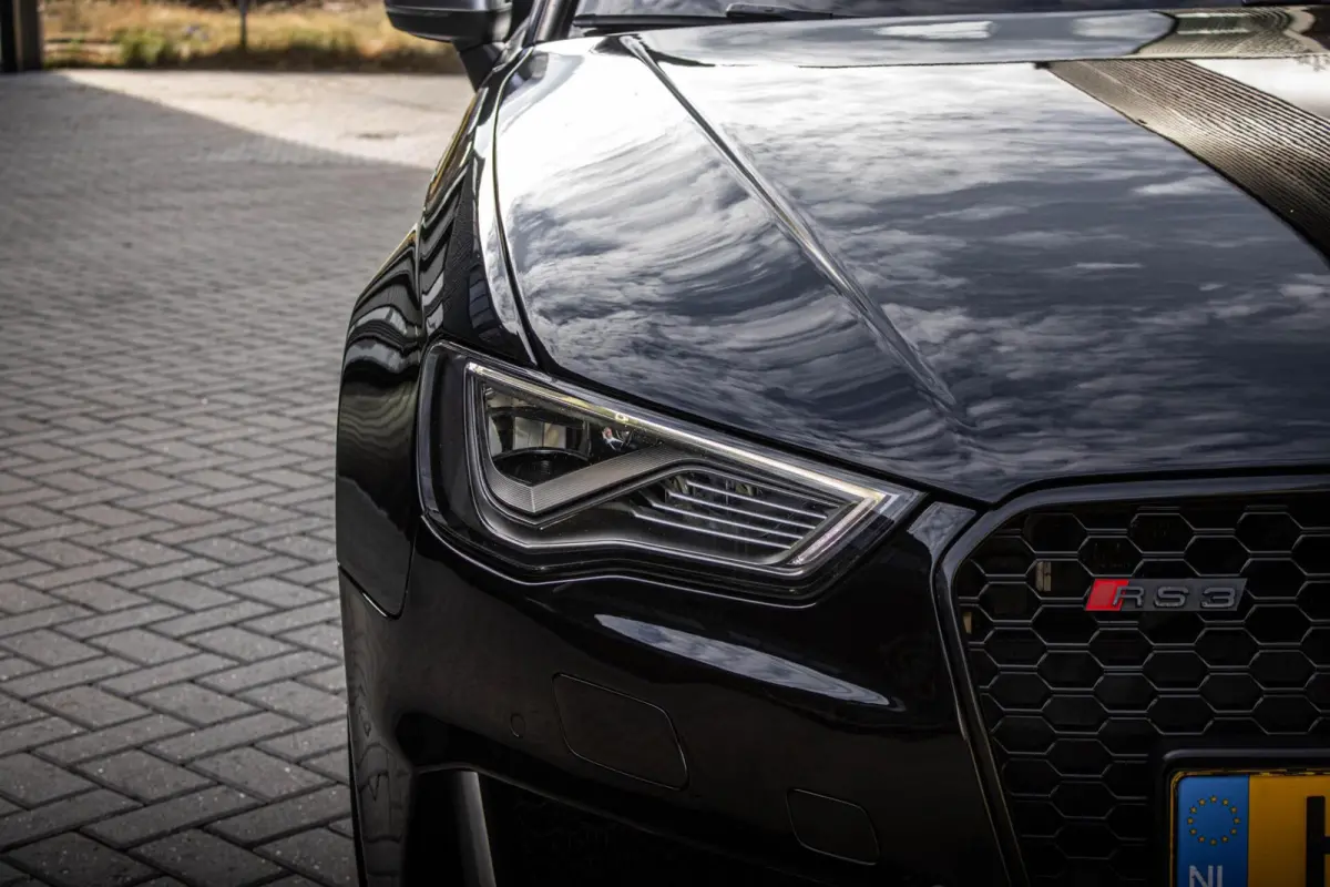 RS3 2.5 TFSI Quattro | PANO | LED | SCHAALSTOELEN | B&O | ROTOR | 5-CILINDER