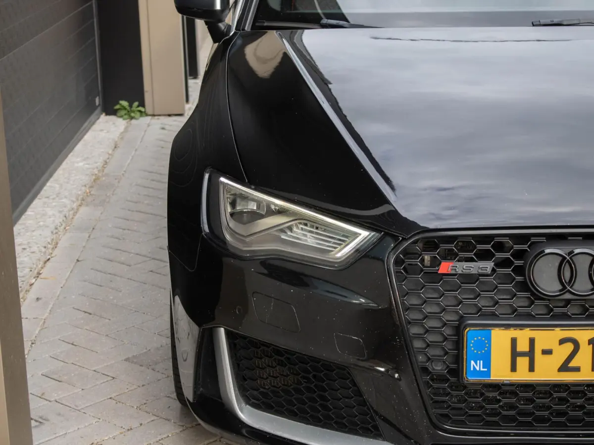 RS3 2.5 TFSI Quattro | PANO | LED | SCHAALSTOELEN | B&O | ROTOR | 5-CILINDER