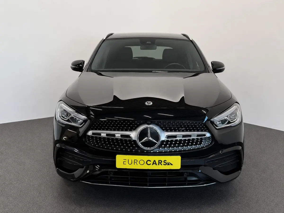200 AMG Line Business Solution Automaat Panoramadak Camera Navigatie Stoelverwarming Ambient Lighting Carbon Interior Pack Keyles Entry
