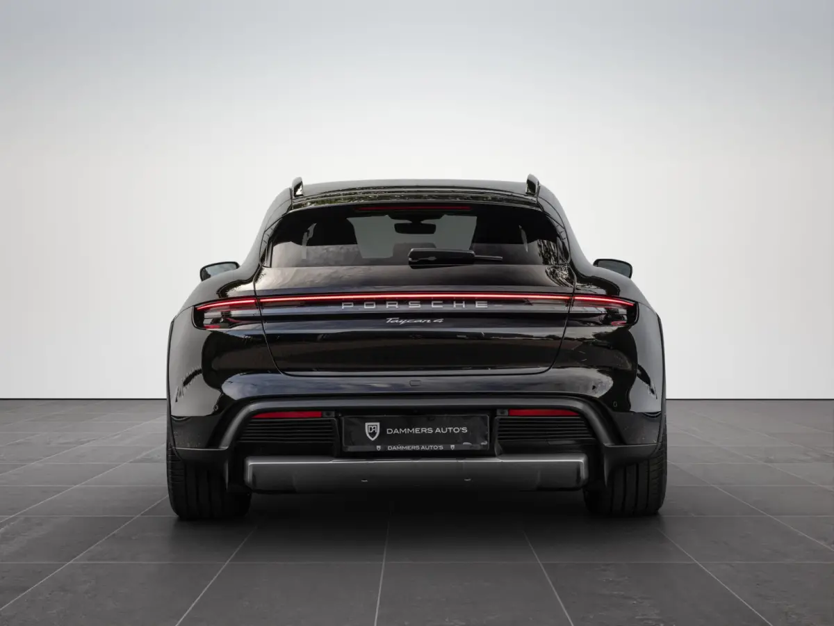 4 93 kWh Pano HuD PASM Bose 20'' Vossen Sport-Chrono