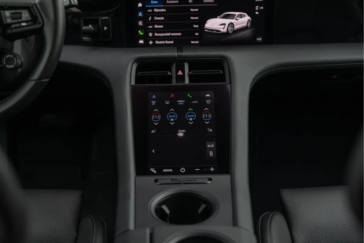 4 93 kWh Pano HuD PASM Bose 20'' Vossen Sport-Chrono
