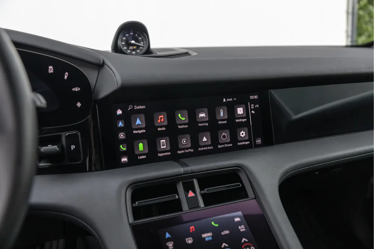 4 93 kWh Pano HuD PASM Bose 20'' Vossen Sport-Chrono