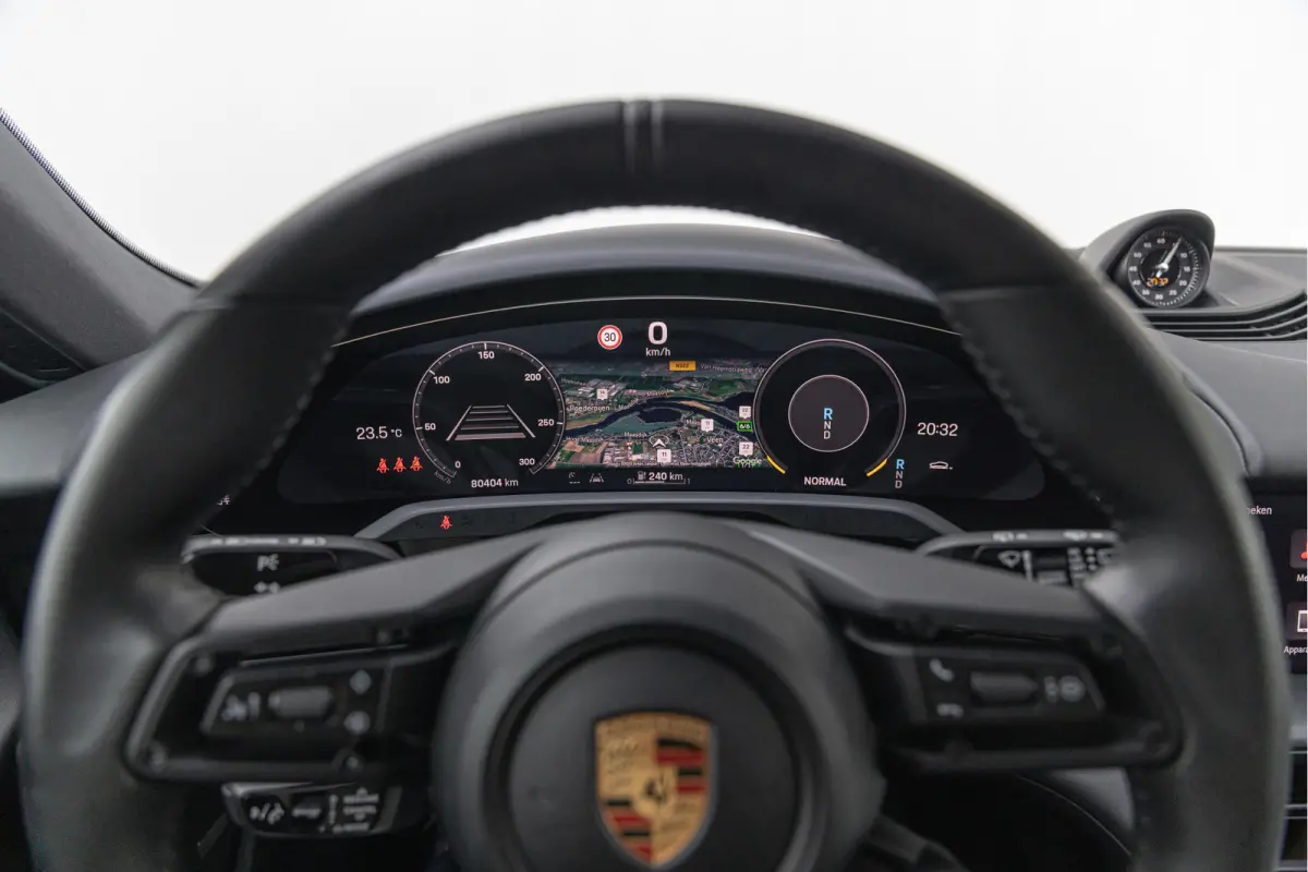 4 93 kWh Pano HuD PASM Bose 20'' Vossen Sport-Chrono