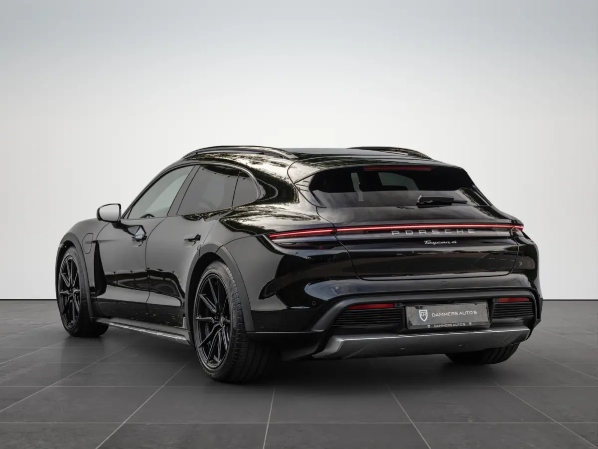 4 93 kWh Pano HuD PASM Bose 20'' Vossen Sport-Chrono