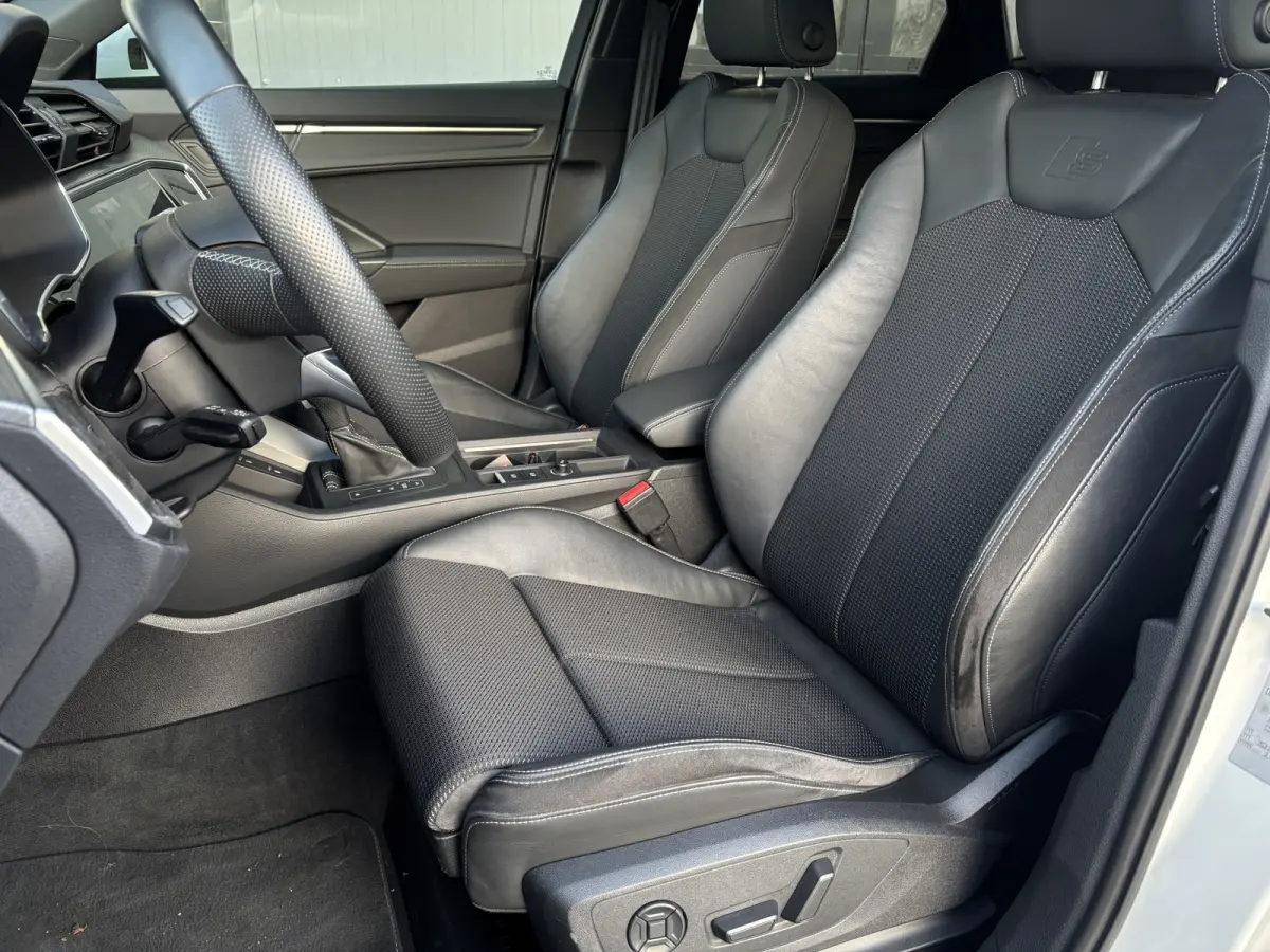 45 TFSIe S-line Matrix Pano Sonos Memory Seats