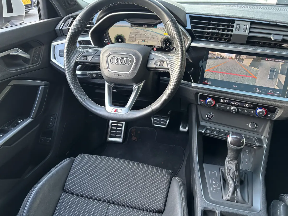 45 TFSIe S-line Matrix Pano Sonos Memory Seats