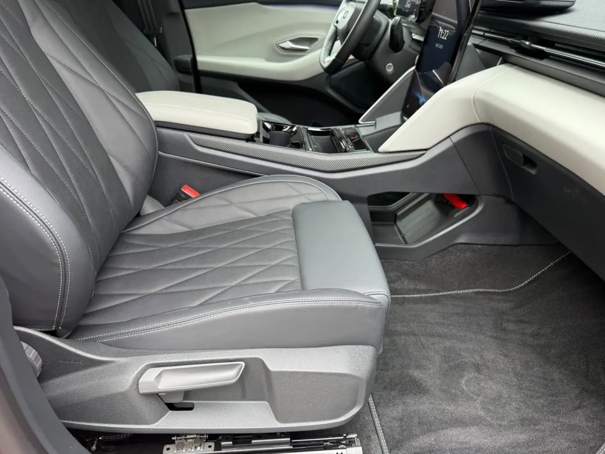 Premium Ex Range RWD 77 kWh Panorama, Leder, Camera, Adop cruise VOL!