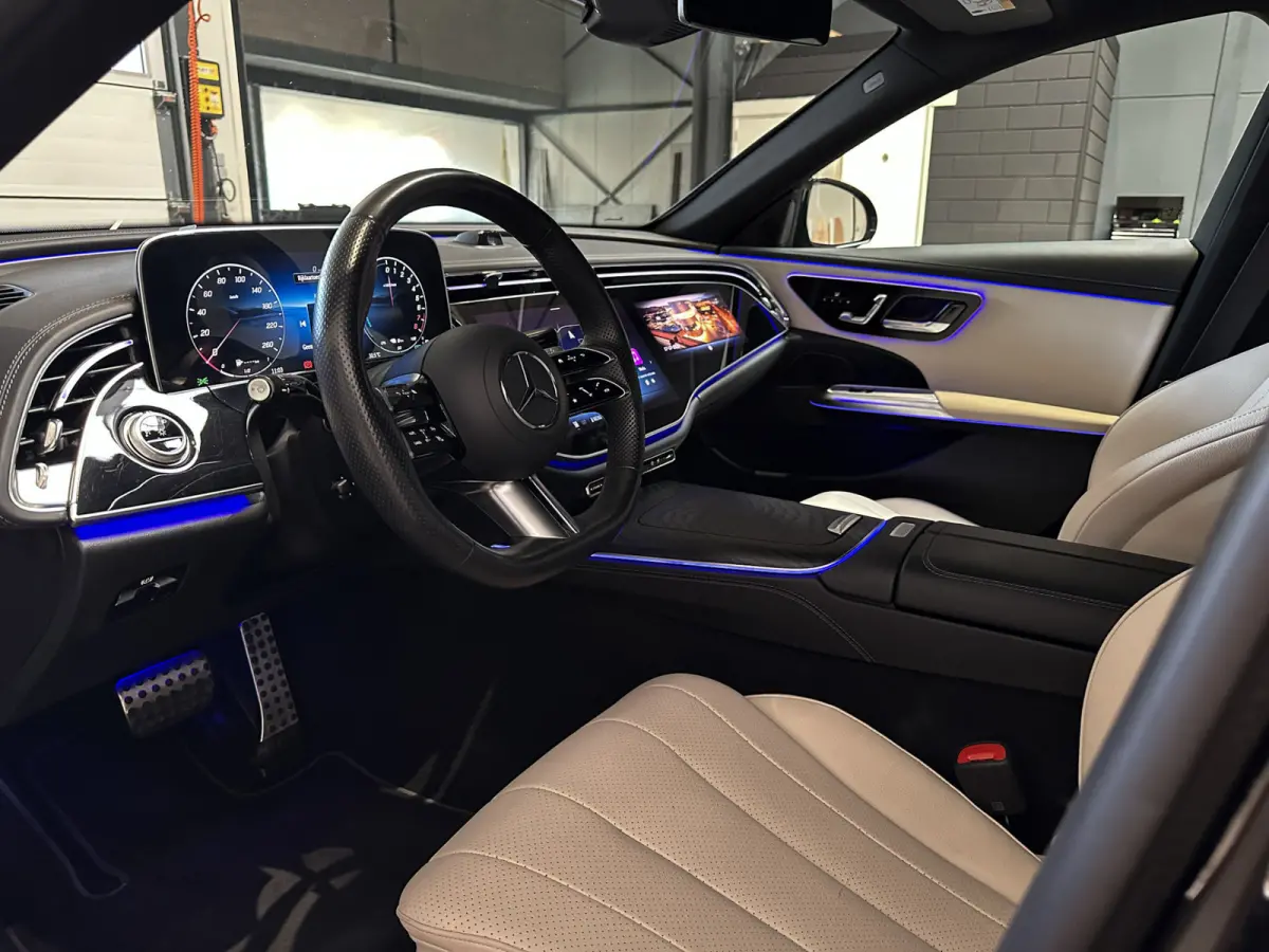 300 e AMG Line BTW | Widescreen | Leder | Memory | ACC | 360
