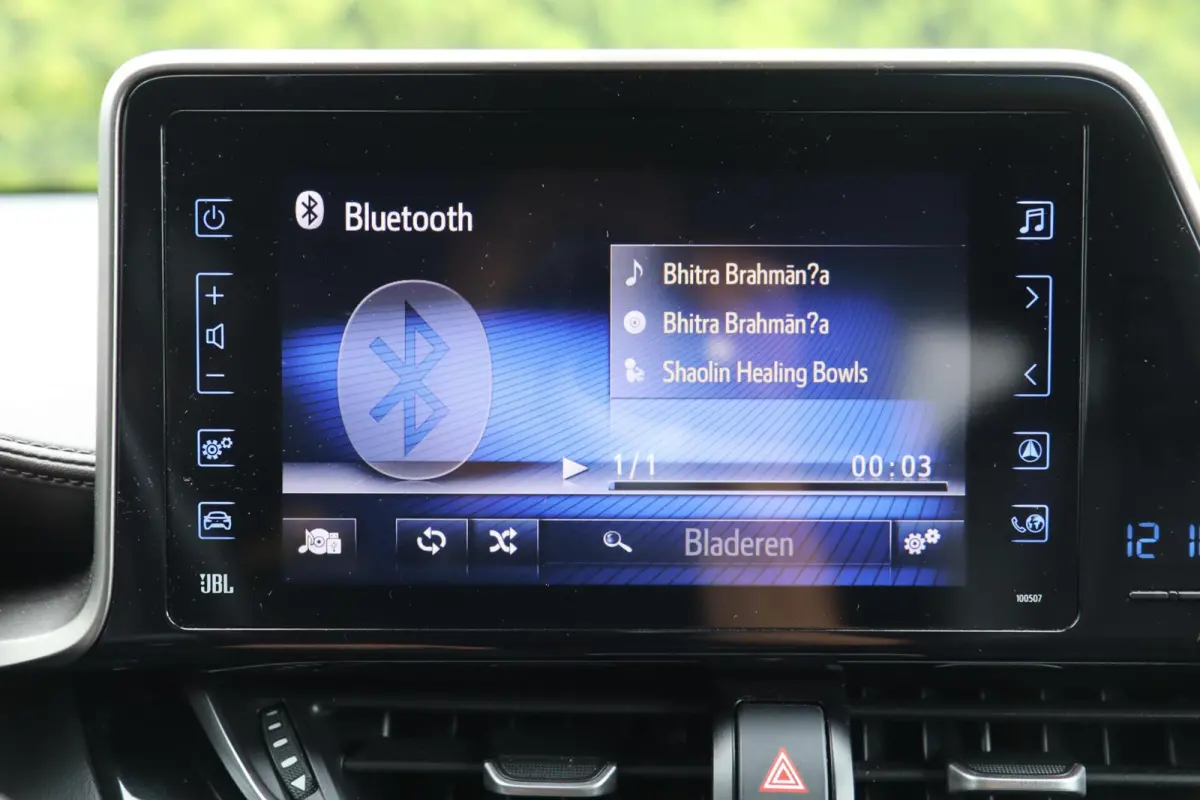 1.8 Hybrid Plus | CarPlay 📱 | Leder 🛋️ | ACC 🚗 | Trekhaak 🔗 | Camera 📸 | Stoel- & Stuurverwarming 🔥