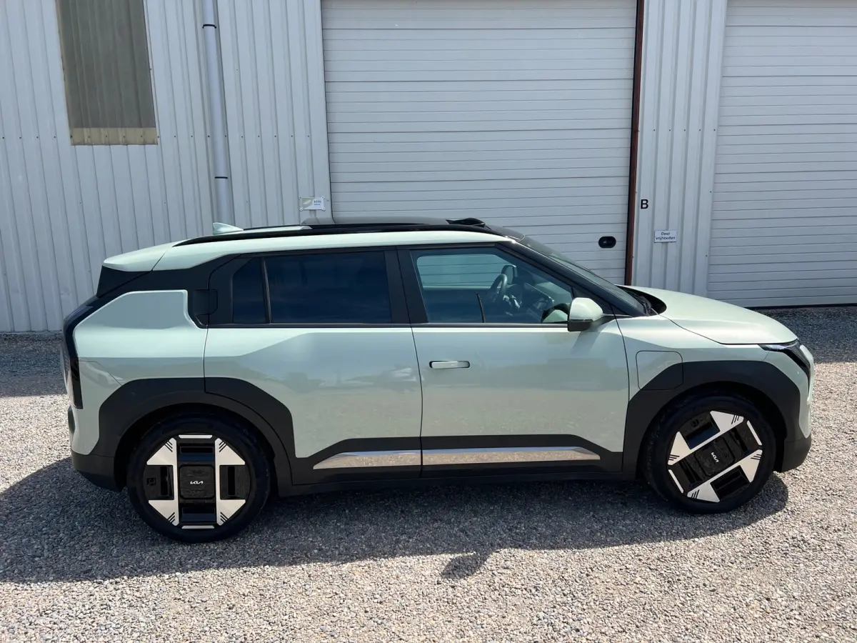 Plus Advanced 81.4 kWh 605 KM PANO.HARMAN-KARDON.NAP!