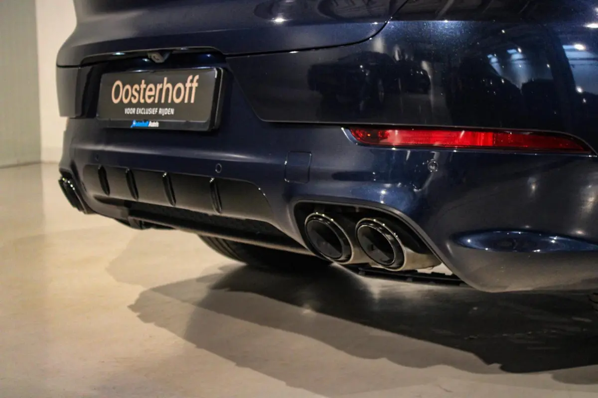 3.0 E-Hybrid Sport Design/Chrono | PANO