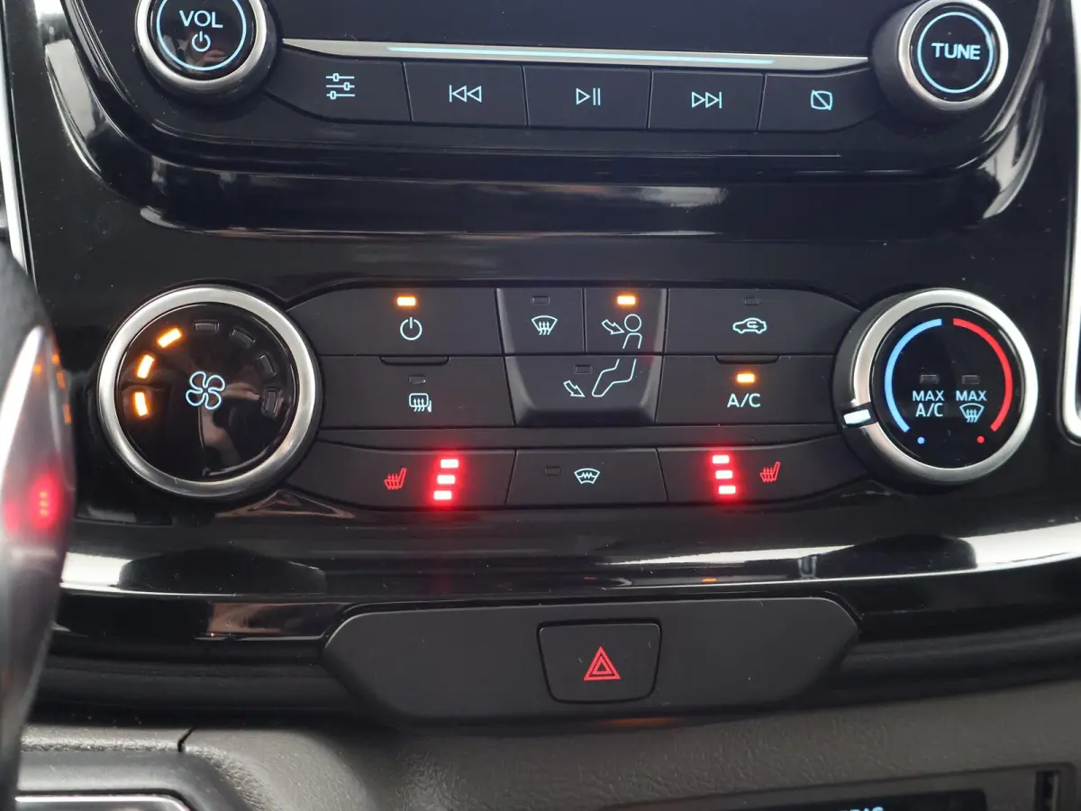 310 2.0 TDCI 170 PK AUT. L2H1 SPORT + CAMERA | ADAPTIVE CRUISE | CARPLAY | TREKHAAK | STOELVERW.