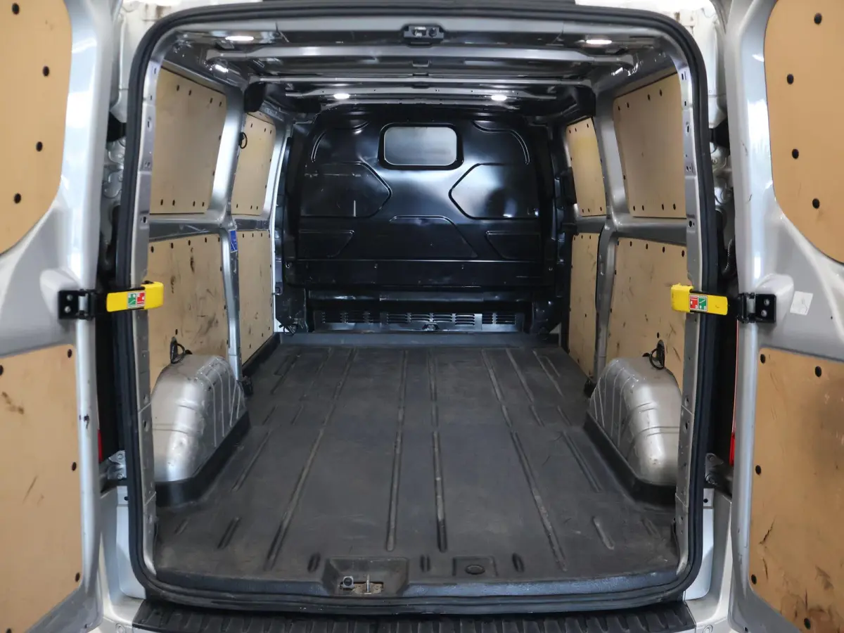 310 2.0 TDCI 170 PK AUT. L2H1 SPORT + CAMERA | ADAPTIVE CRUISE | CARPLAY | TREKHAAK | STOELVERW.