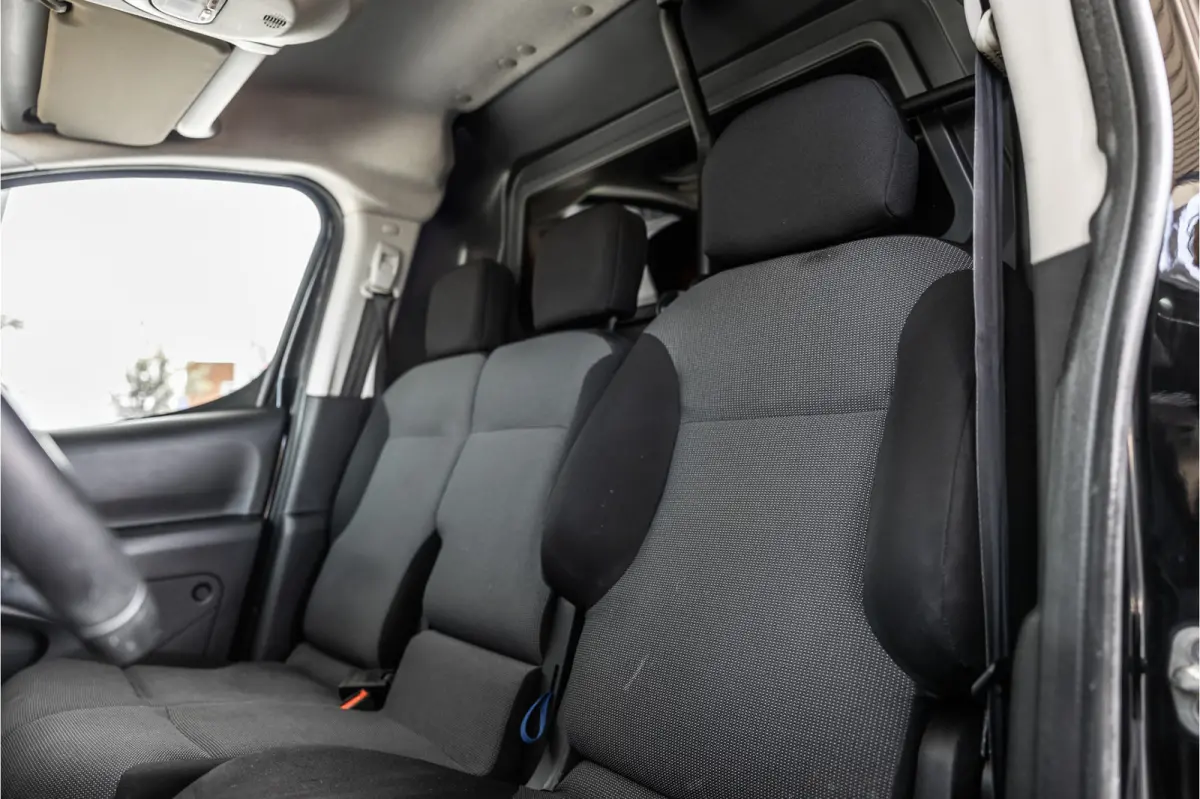 120 1.6 BlueHDi | Trekhaak | Imperiaal | Airco | Navigatie | CarPlay | Euro 6 | Nieuwe APK | Orig. NL Auto