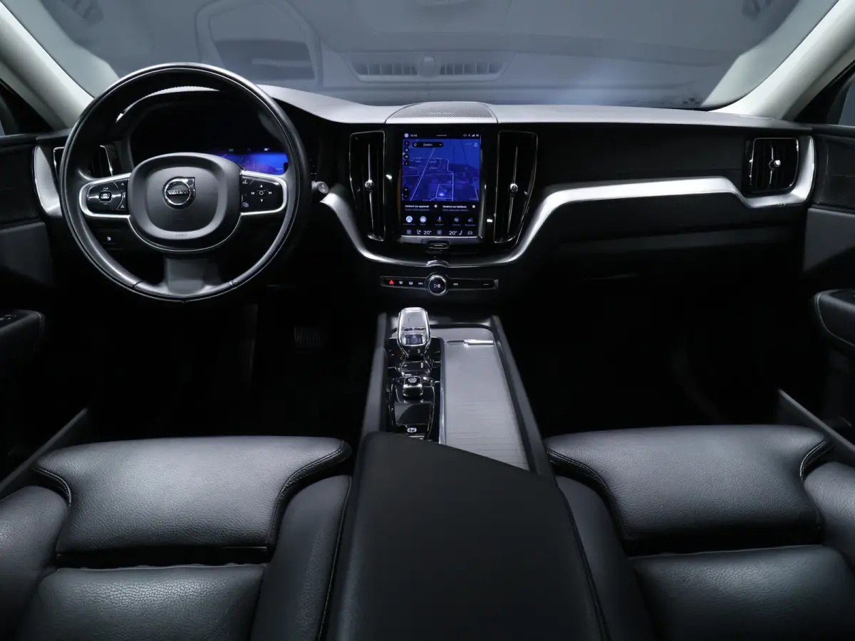 2.0 T6 Plug-in hybrid AWD Inscription Exclusive [SOH 100%, TREKHAAK UITKLAPBAAR, SCHUIFDAK, HARMAN/KARDON, HEAD-UP, 360° CAMERA, APPLE CARPLAY, ANDROID AUTO, MEMORY SEATS, STUURVERWARMING, 