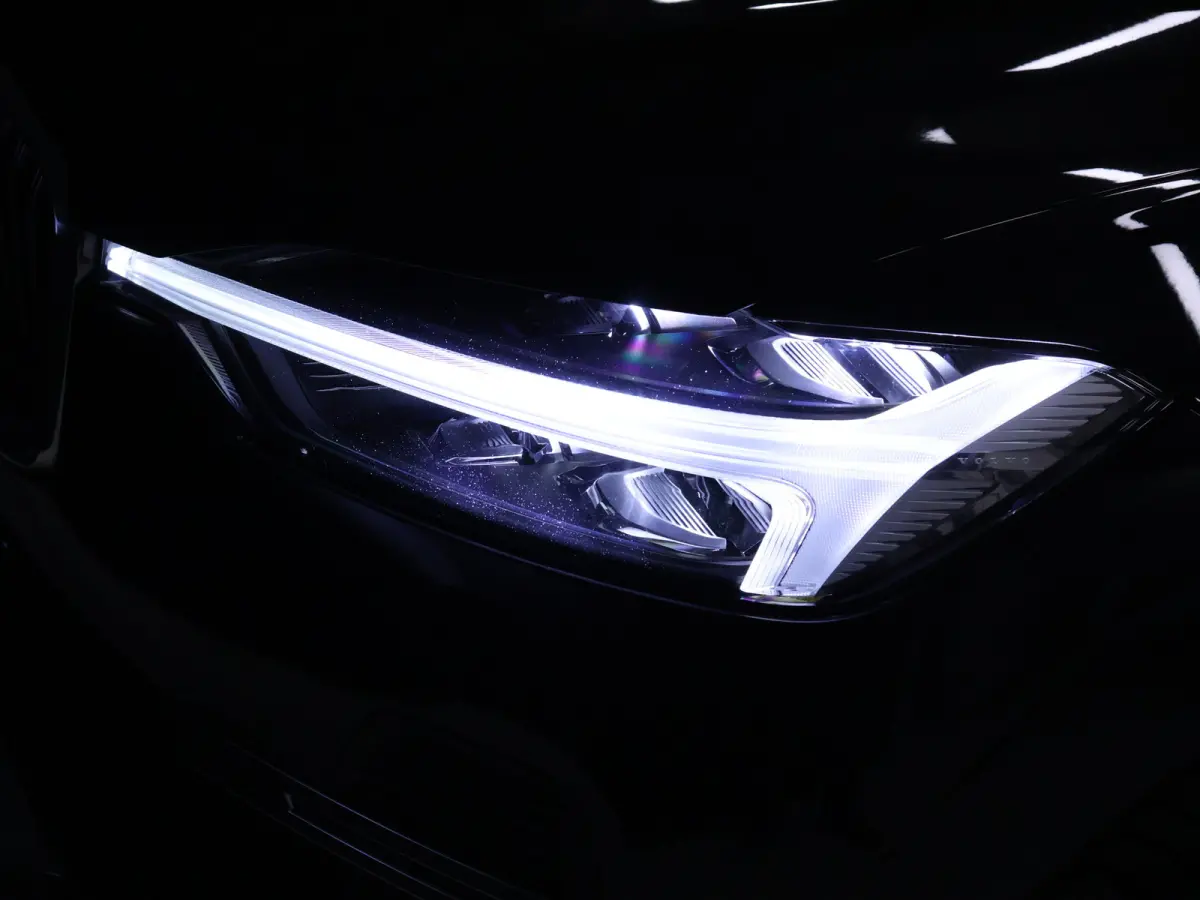 2.0 T6 Plug-in hybrid AWD Inscription Exclusive [SOH 100%, TREKHAAK UITKLAPBAAR, SCHUIFDAK, HARMAN/KARDON, HEAD-UP, 360° CAMERA, APPLE CARPLAY, ANDROID AUTO, MEMORY SEATS, STUURVERWARMING, 