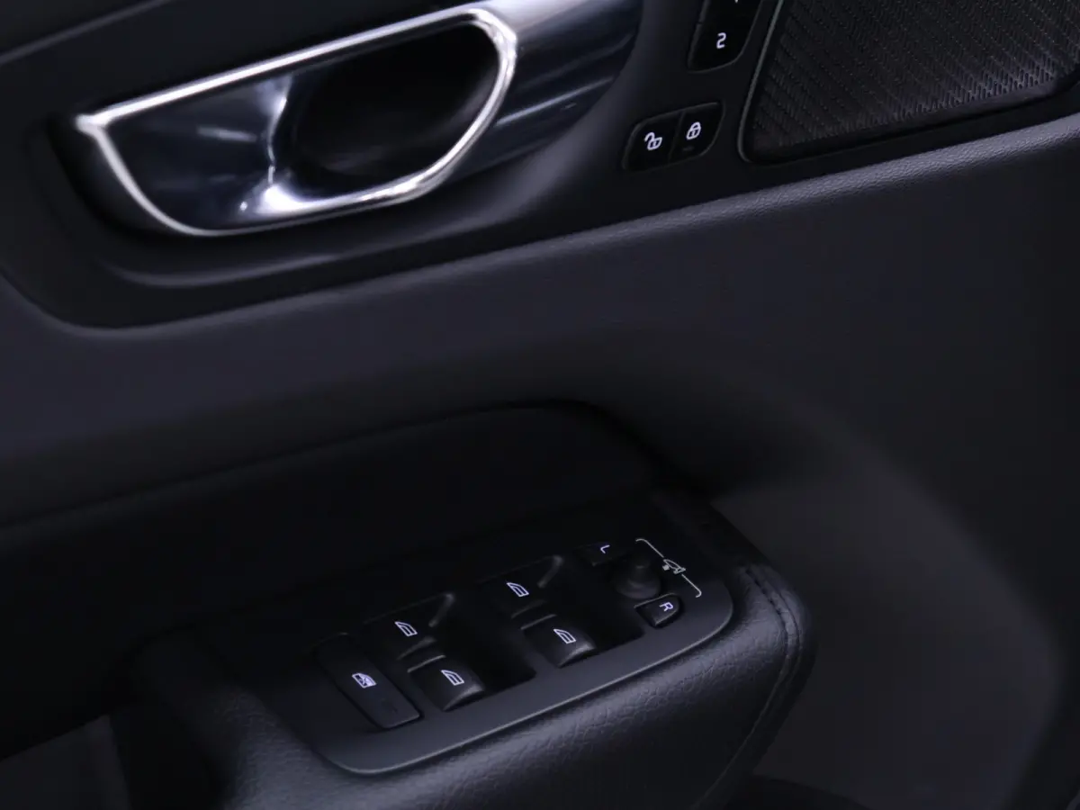 2.0 T6 Plug-in hybrid AWD Inscription Exclusive [SOH 100%, TREKHAAK UITKLAPBAAR, SCHUIFDAK, HARMAN/KARDON, HEAD-UP, 360° CAMERA, APPLE CARPLAY, ANDROID AUTO, MEMORY SEATS, STUURVERWARMING, 