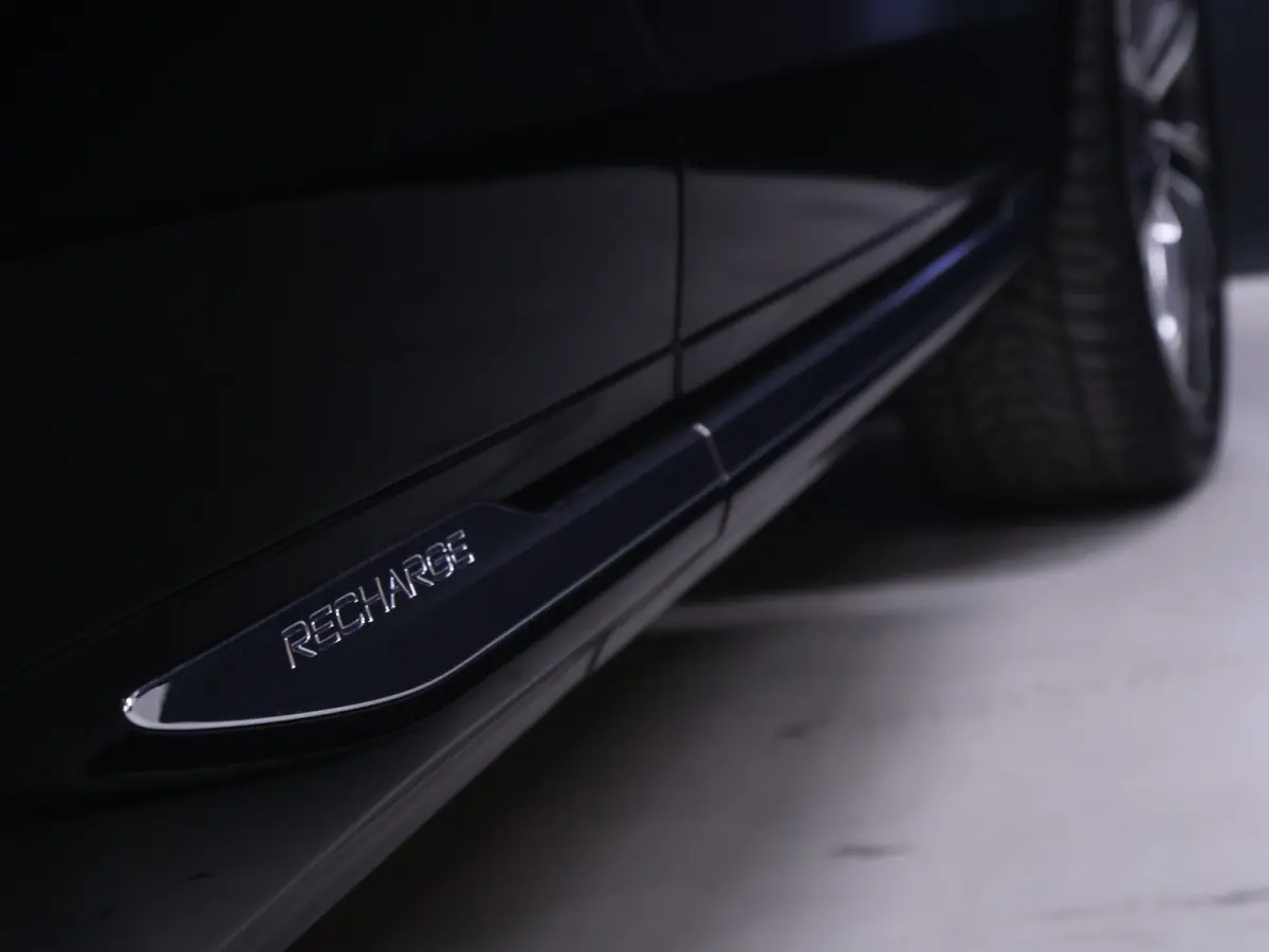 2.0 T6 Plug-in hybrid AWD Inscription Exclusive [SOH 100%, TREKHAAK UITKLAPBAAR, SCHUIFDAK, HARMAN/KARDON, HEAD-UP, 360° CAMERA, APPLE CARPLAY, ANDROID AUTO, MEMORY SEATS, STUURVERWARMING, 
