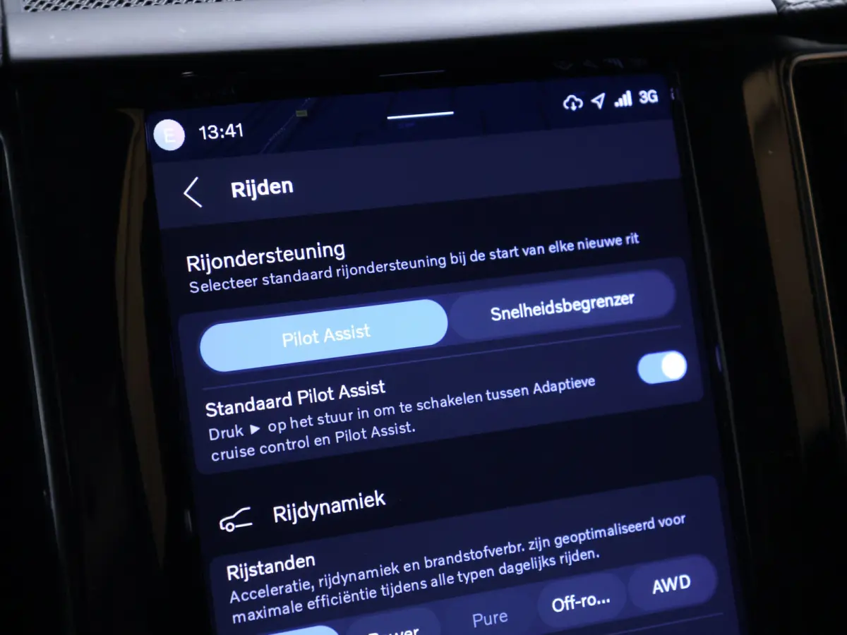 2.0 T6 Plug-in hybrid AWD Inscription Exclusive [SOH 100%, TREKHAAK UITKLAPBAAR, SCHUIFDAK, HARMAN/KARDON, HEAD-UP, 360° CAMERA, APPLE CARPLAY, ANDROID AUTO, MEMORY SEATS, STUURVERWARMING, 