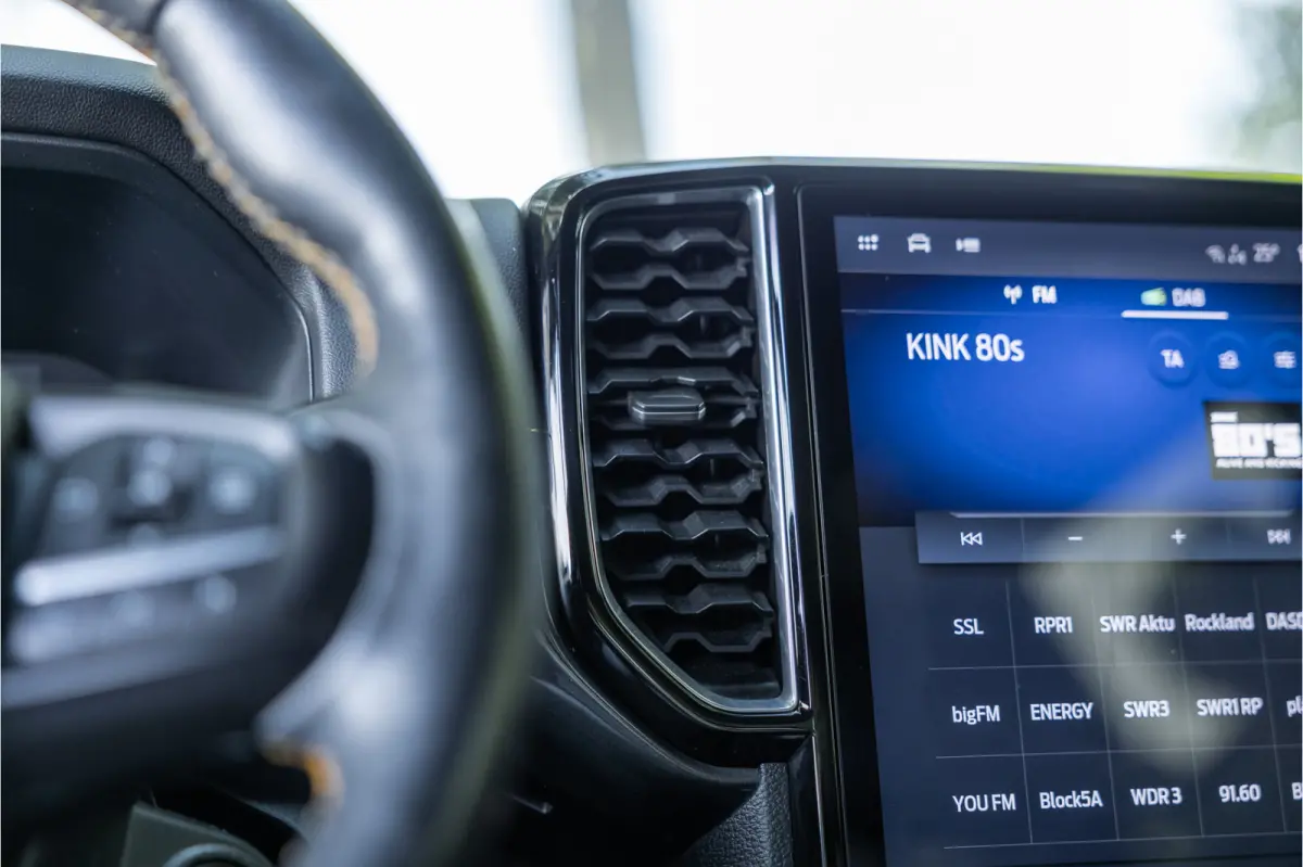 2.0 EcoBlue Wildtrak | Grijs kenteken | ACC | 360 Camera | Bang & Olufsen | Dodehoek detector | Trekhaak | Stoelverwarming | CarPlay | Navigatie | Nieuwe APK