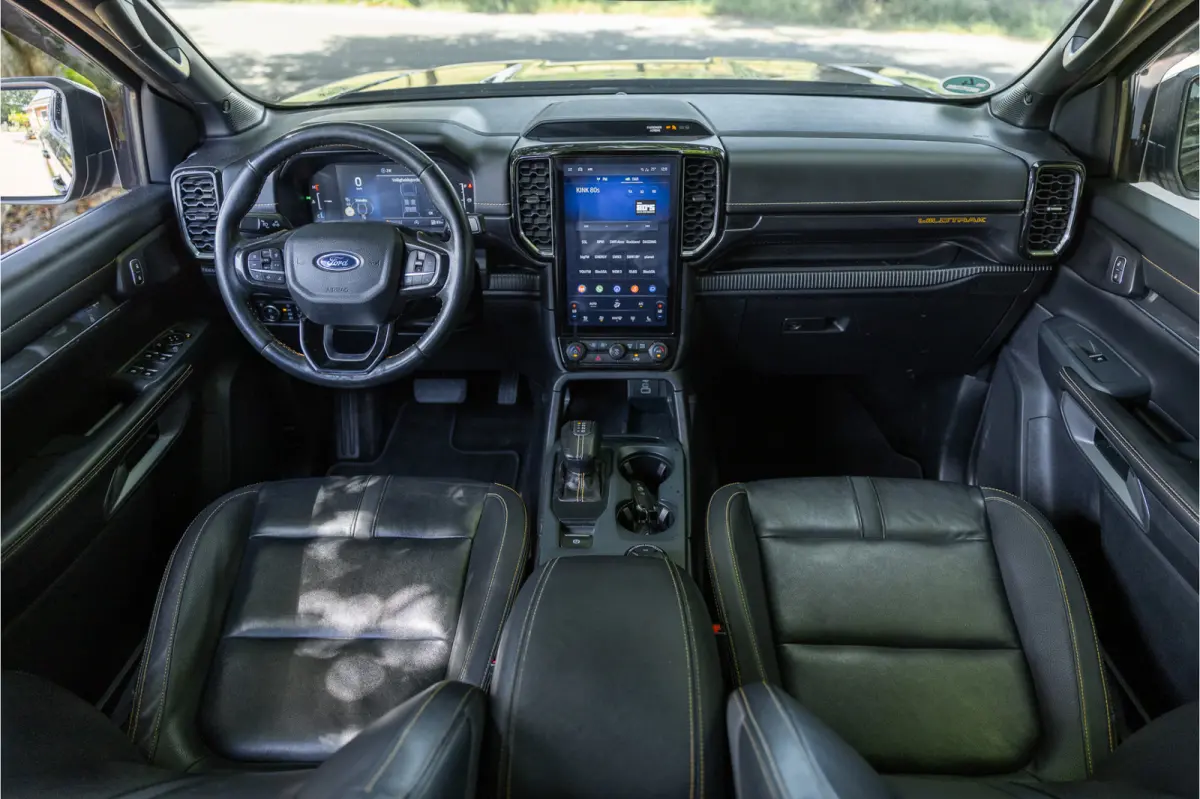 2.0 EcoBlue Wildtrak | Grijs kenteken | ACC | 360 Camera | Bang & Olufsen | Dodehoek detector | Trekhaak | Stoelverwarming | CarPlay | Navigatie | Nieuwe APK