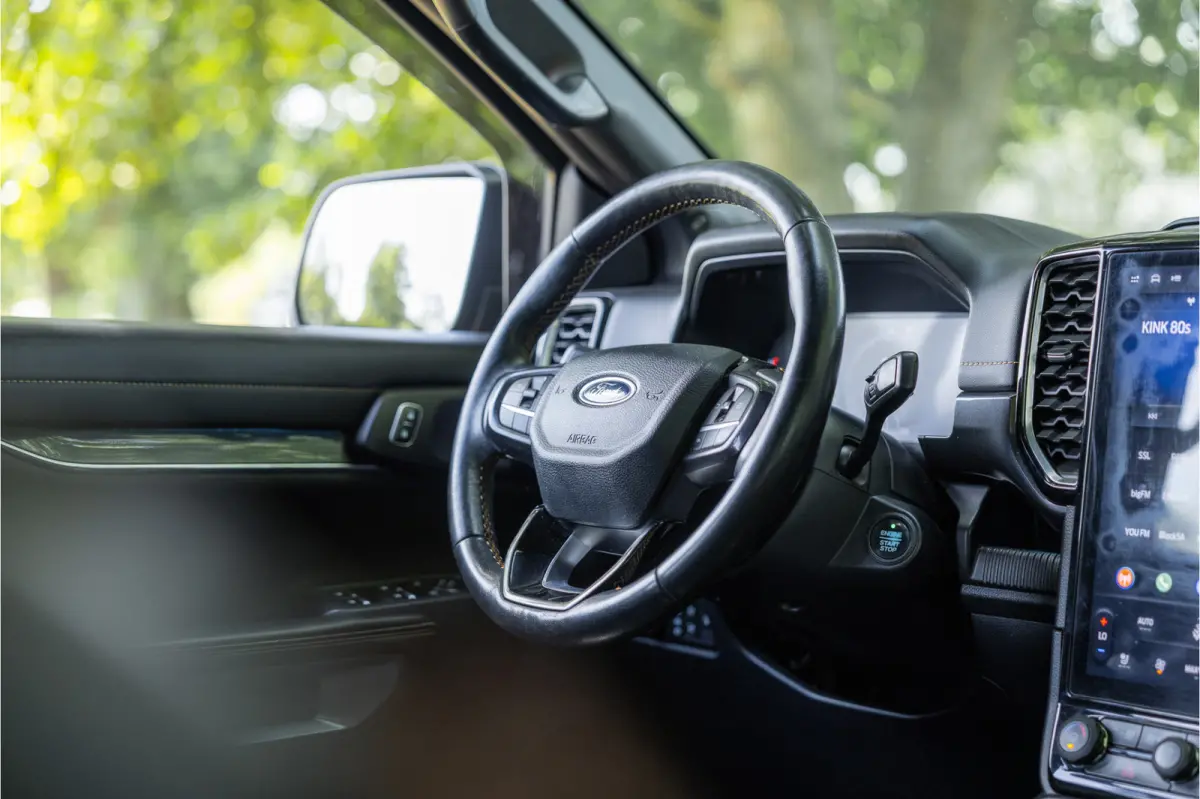 2.0 EcoBlue Wildtrak | Grijs kenteken | ACC | 360 Camera | Bang & Olufsen | Dodehoek detector | Trekhaak | Stoelverwarming | CarPlay | Navigatie | Nieuwe APK