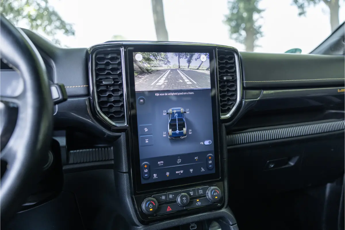 2.0 EcoBlue Wildtrak | Grijs kenteken | ACC | 360 Camera | Bang & Olufsen | Dodehoek detector | Trekhaak | Stoelverwarming | CarPlay | Navigatie | Nieuwe APK