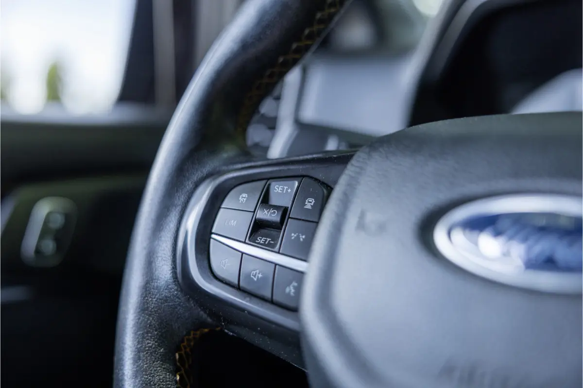 2.0 EcoBlue Wildtrak | Grijs kenteken | ACC | 360 Camera | Bang & Olufsen | Dodehoek detector | Trekhaak | Stoelverwarming | CarPlay | Navigatie | Nieuwe APK