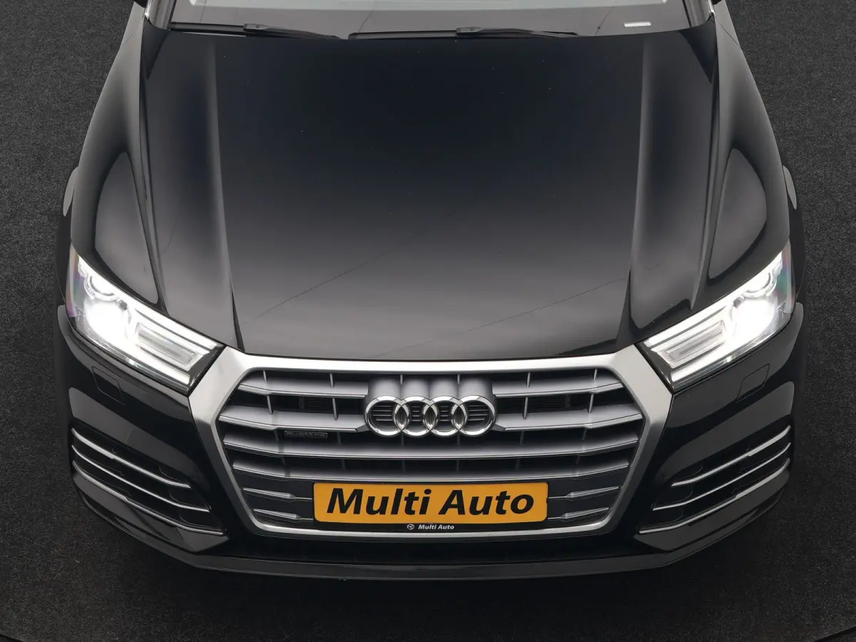 50 TFSI e Quattro S Line PHEV 300pk Dealer O.H. | Trekhaak Af Fabriek | Luchtvering | Alcantara Sportstoelen Verwarmd | Cruise Control | Navigatie Plus | DAB | LED Koplampen | 18"L.M | Plug 