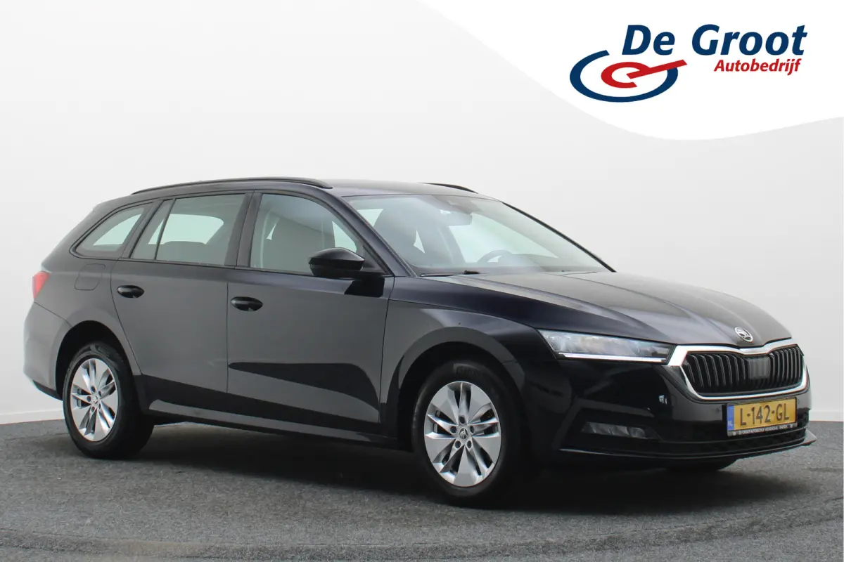 1.0 e-TSI DSG Business Edition Virtual Cockpit, Cruise, Apple Carplay, Rijstrooksensor, LED, DAB, PDC, 16''