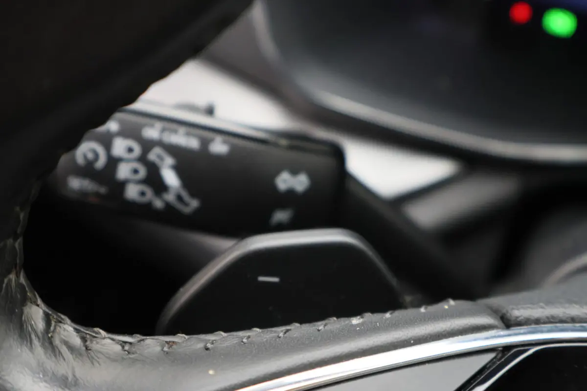 1.0 e-TSI DSG Business Edition Virtual Cockpit, Cruise, Apple Carplay, Rijstrooksensor, LED, DAB, PDC, 16''