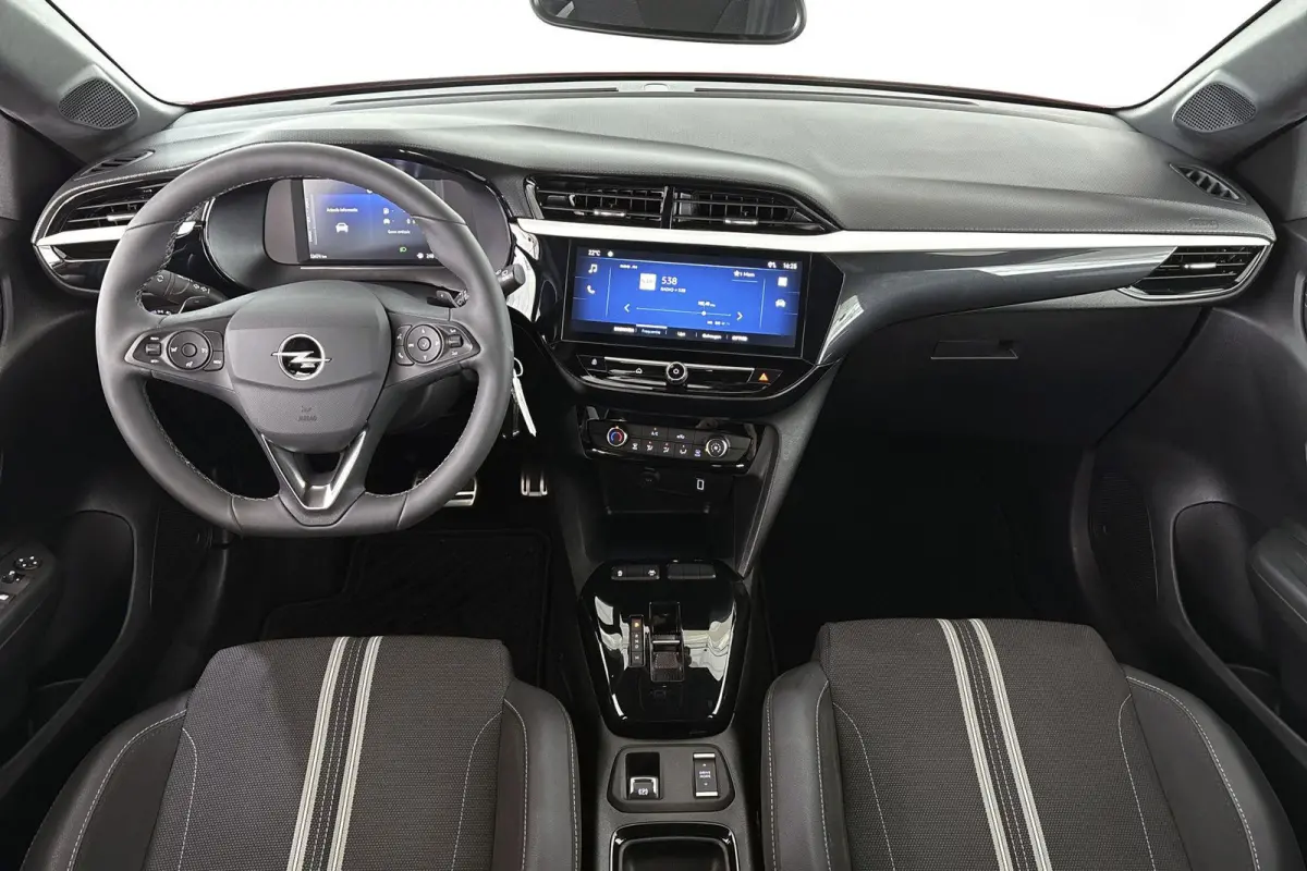 1.2 Turbo Hybrid GS Achteruitrijcamera 17" Apple CarPlay