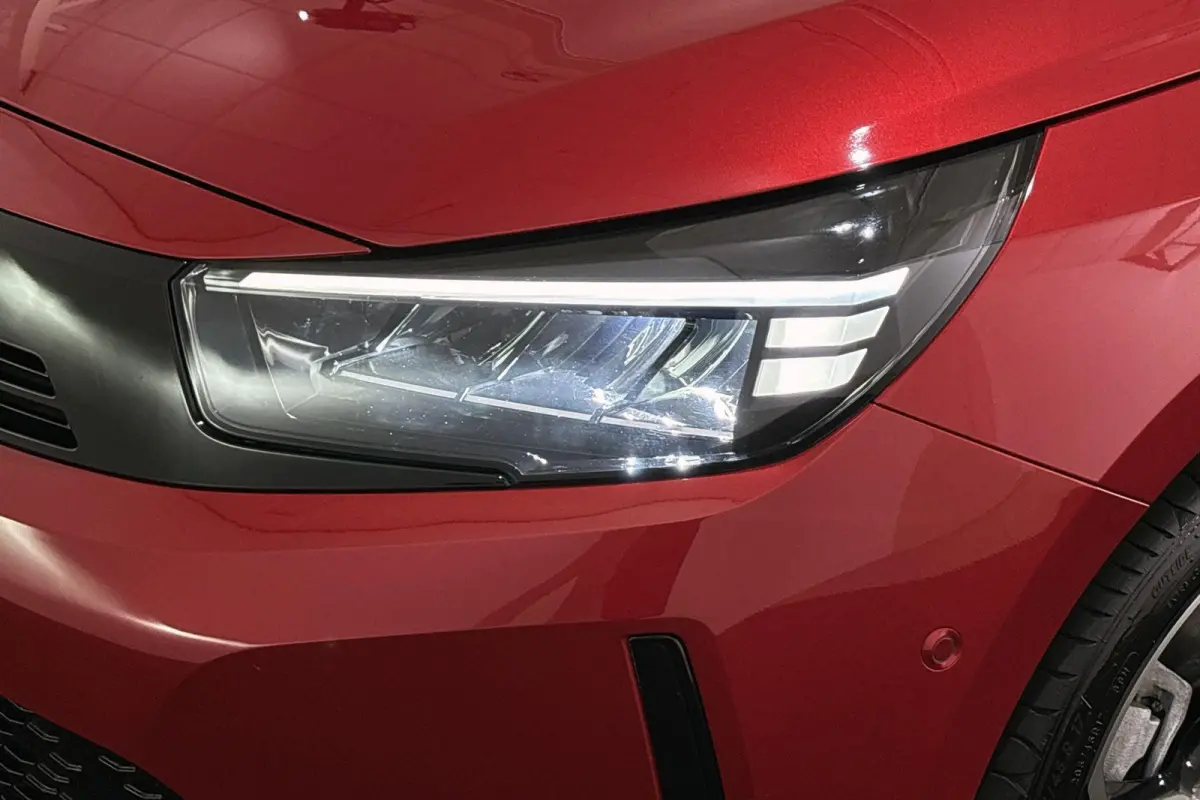 1.2 Turbo Hybrid GS Achteruitrijcamera 17" Apple CarPlay