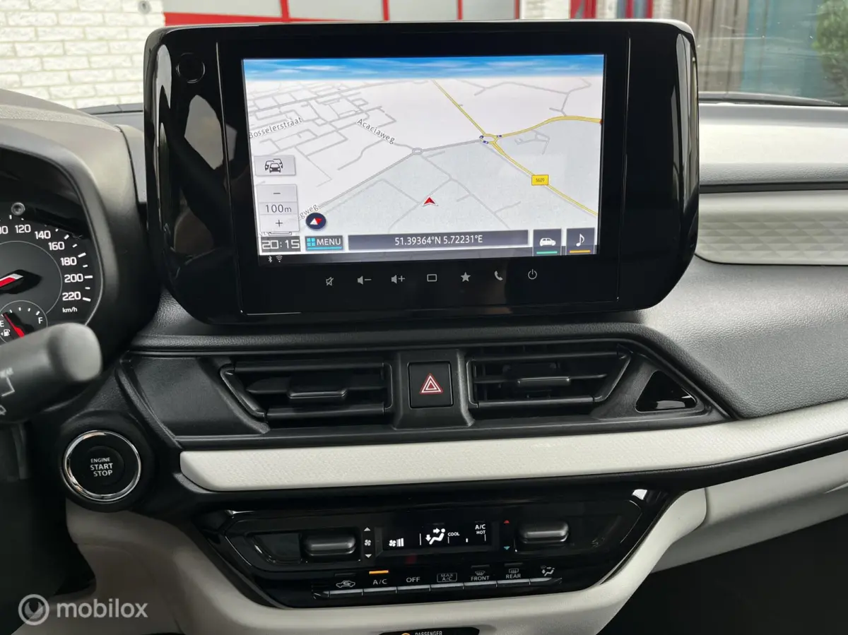 1.2i Smart Hybrid AUTOMAAT/NAVI/CAMERA