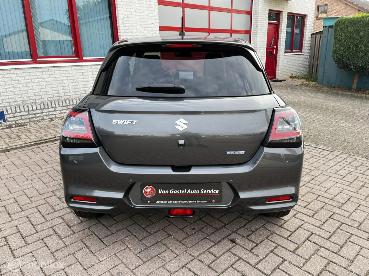 1.2i Smart Hybrid AUTOMAAT/NAVI/CAMERA