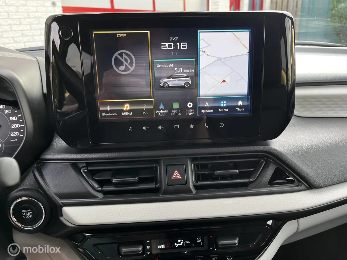 1.2i Smart Hybrid AUTOMAAT/NAVI/CAMERA