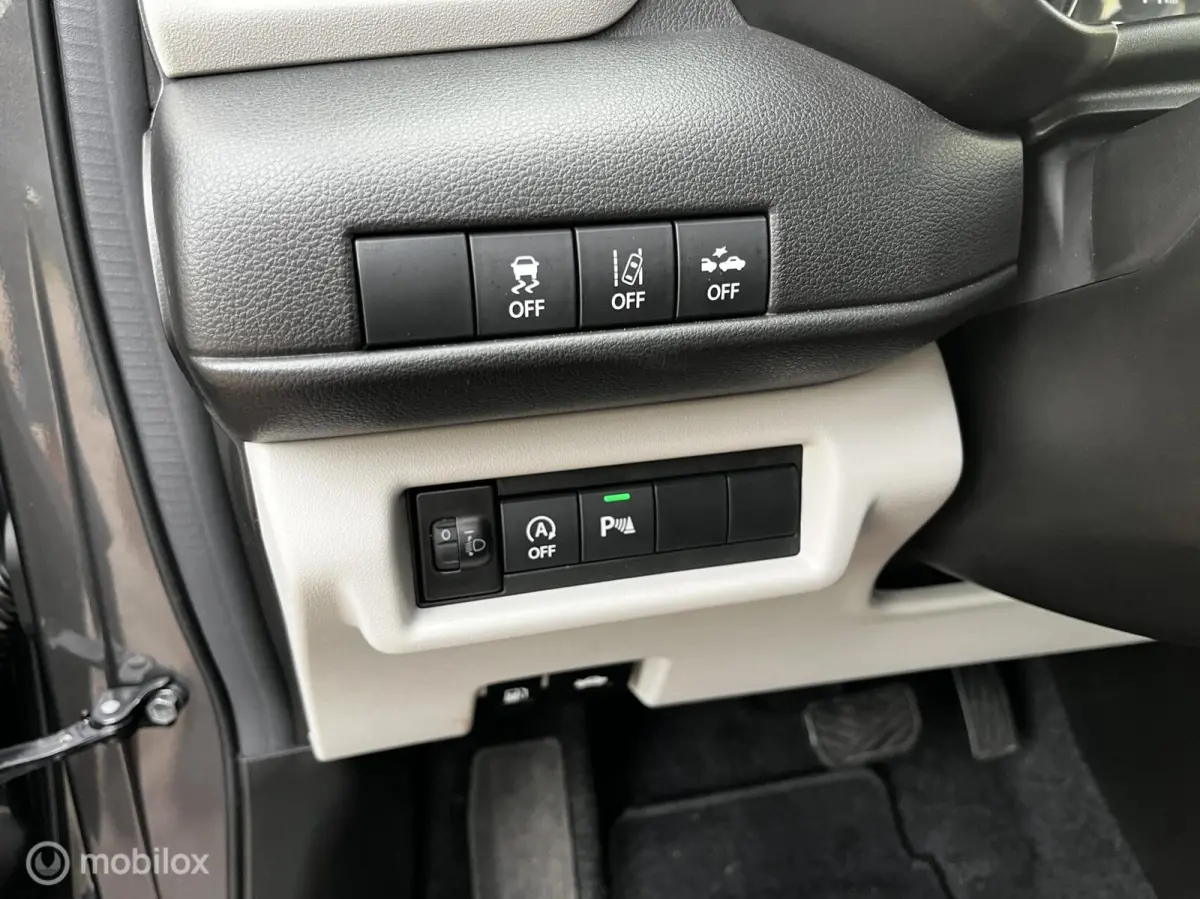 1.2i Smart Hybrid AUTOMAAT/NAVI/CAMERA