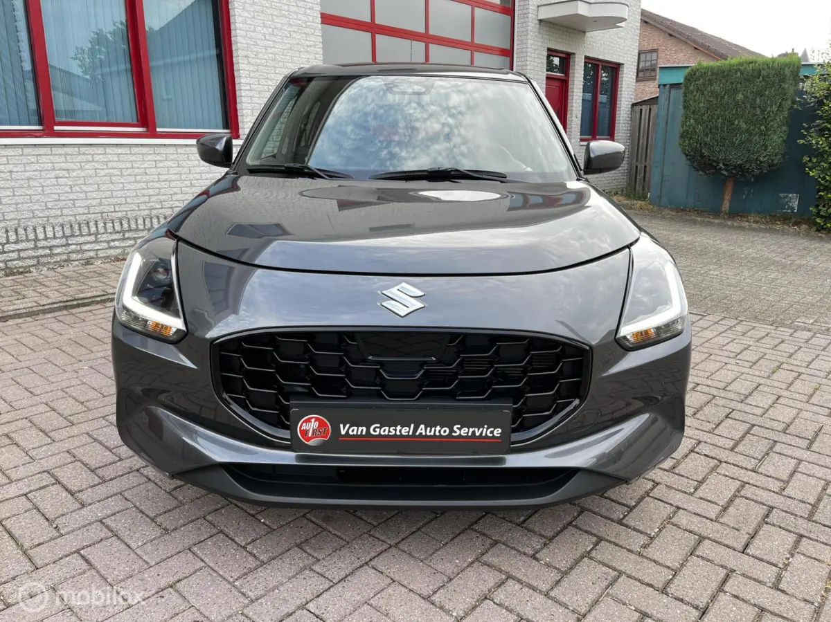 1.2i Smart Hybrid AUTOMAAT/NAVI/CAMERA