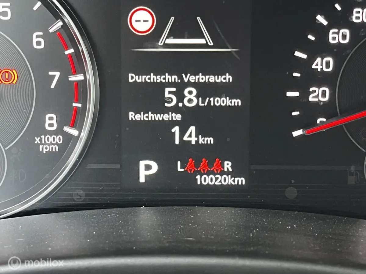 1.2i Smart Hybrid AUTOMAAT/NAVI/CAMERA